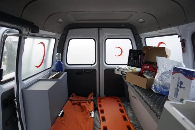 Azərbaycan Minatəmizləmə Agentliyi maddi-texniki bazasının genişləndirilməsi məqsədilə yeni təcili tibbi yardım avtomobilləri əldə etmişdir